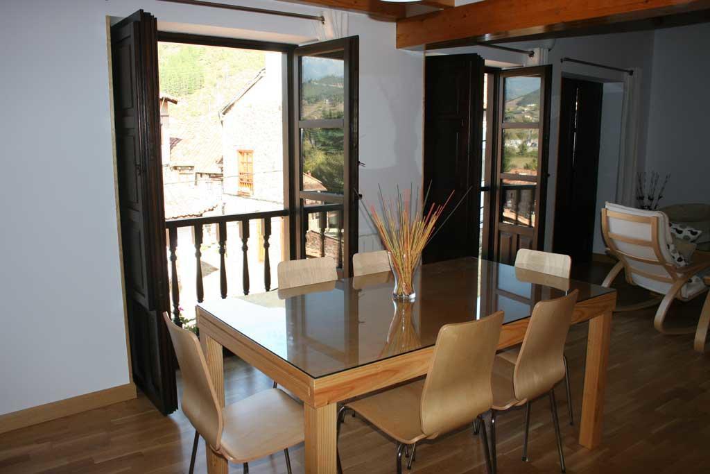 Apartamentos Casa De La Abuela Potes Εξωτερικό φωτογραφία